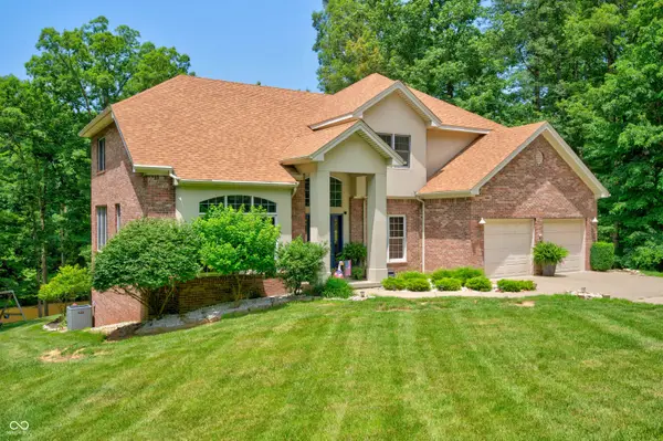 7830 Persimmon Lake Drive, Seymour, IN 47274