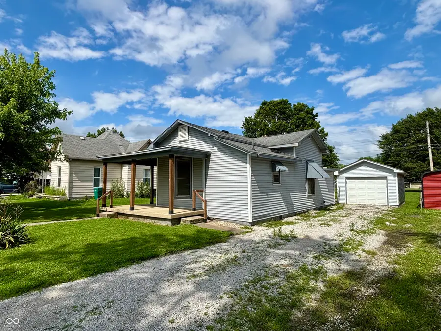 5075 Broadway Street, Coatesville, IN 46121 - #3