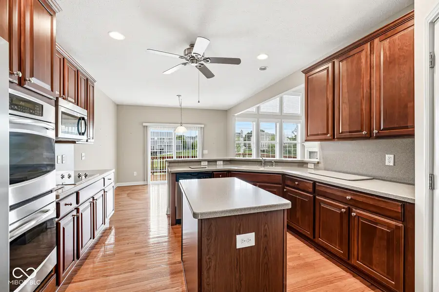 613 Hummingbird Drive, Brownsburg, IN 46112 - #3