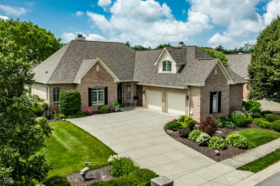 451 Burlington Lane, Carmel, IN 46032 - #2