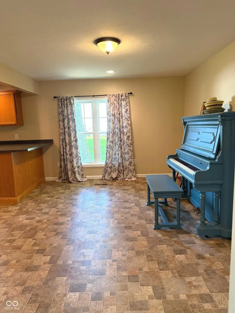 207 N Market Street, Rockville, IN 47872 - #3