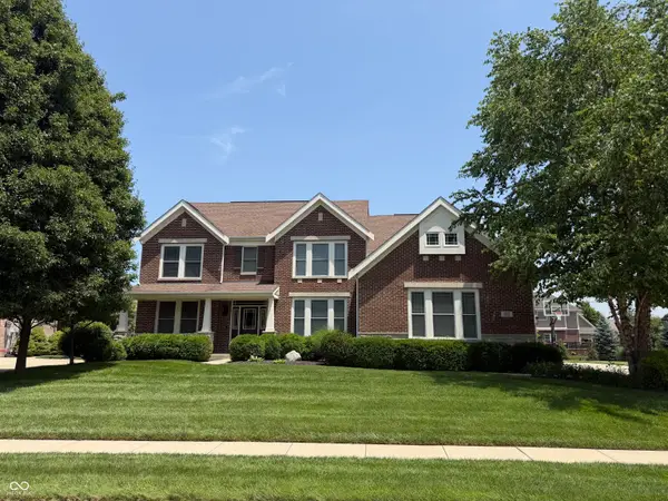 9862 Wading Crane Avenue, Fishers, IN 46055