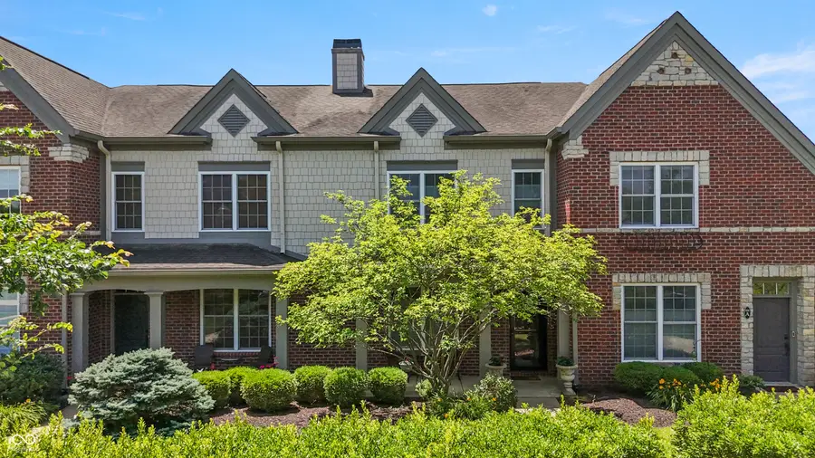 6691 Beekman Place #B, Zionsville, IN 46077 - #2