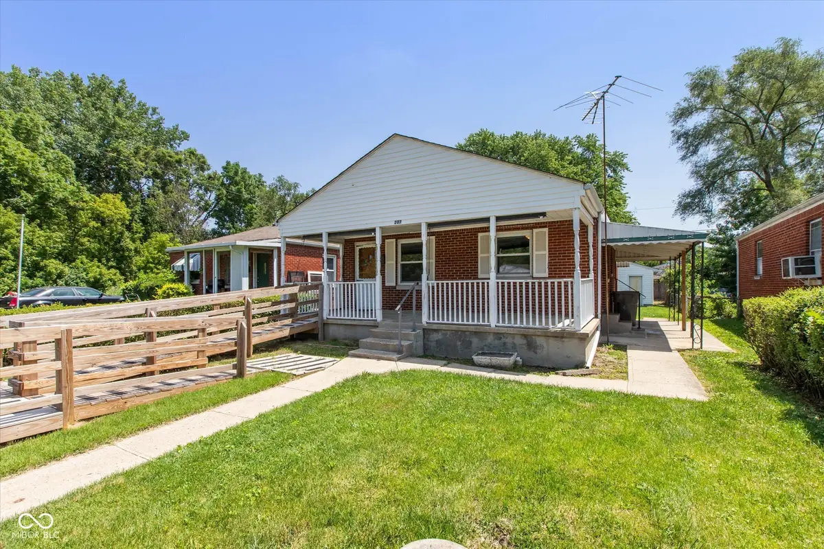 207 S Grant Avenue, Indianapolis, IN 46201 - #1