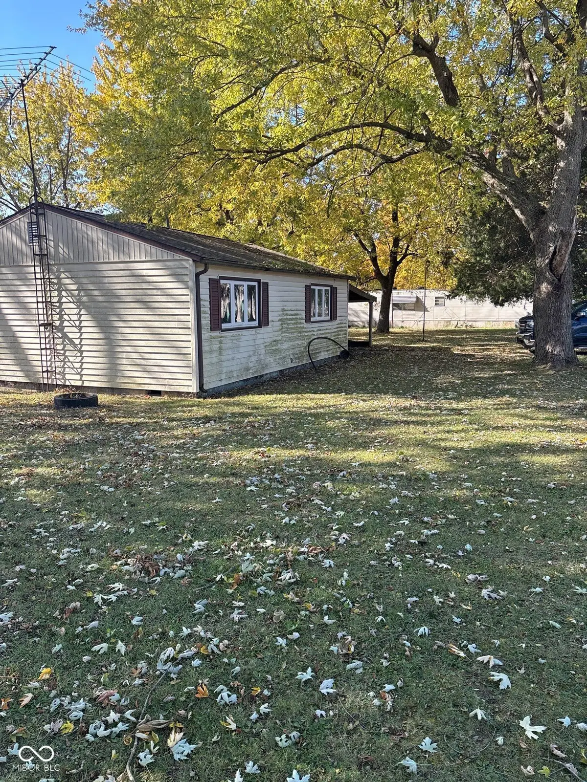 2527 N E Street, Elwood, IN 46036 - #1