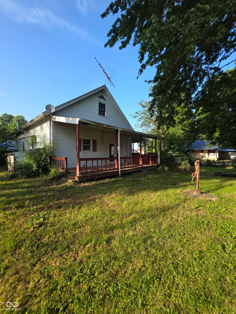 252 S Grant, Cloverdale, IN 46120 - #2