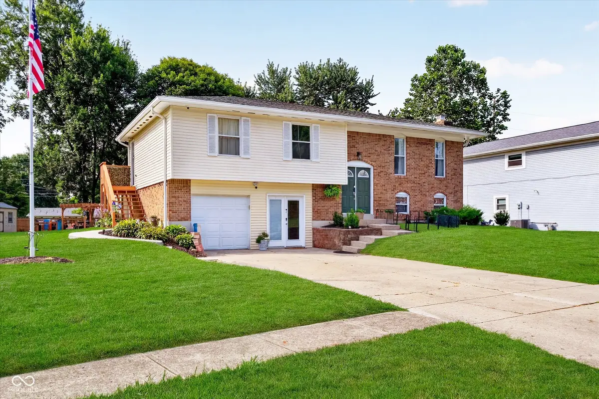 8205 Castleton Boulevard, Indianapolis, IN 46256 - #1