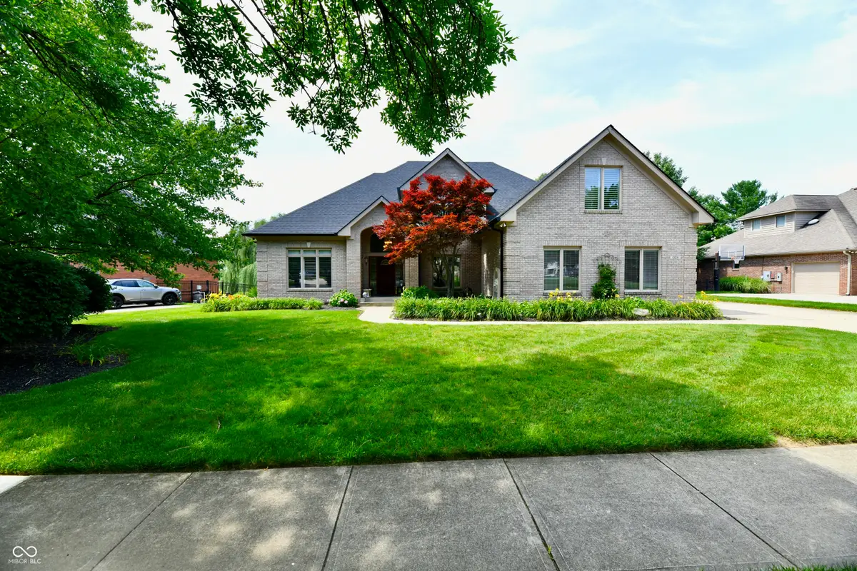 1324 Eagle Valley Drive, Greenwood, IN 46143 - #1