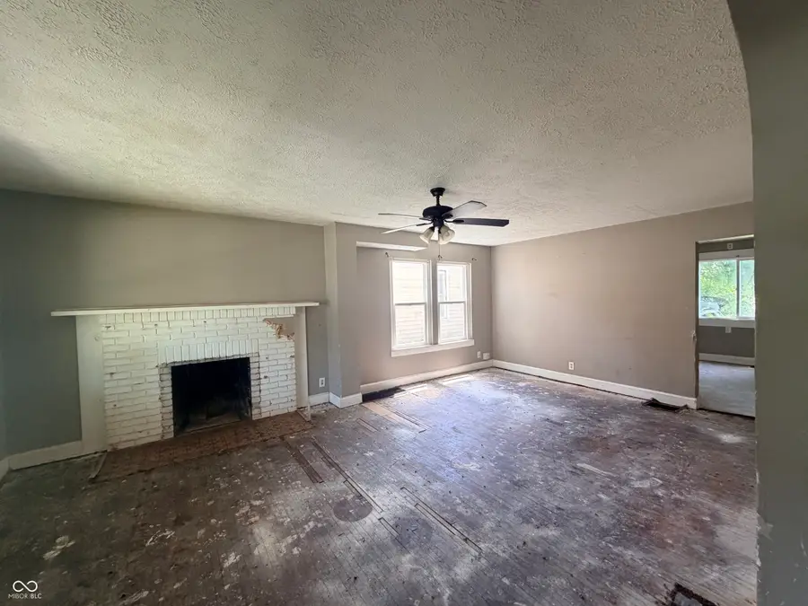 942 N Bosart Avenue, Indianapolis, IN 46201 - #2