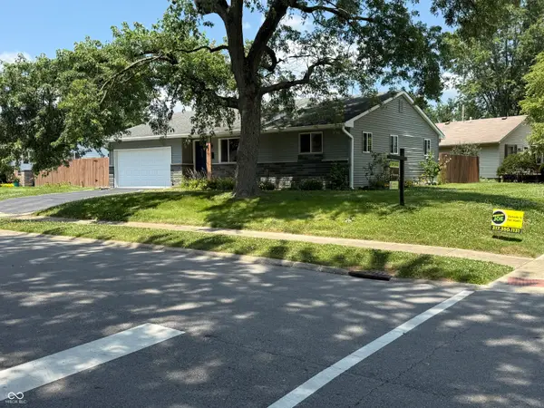 451 Hickory Lane, Plainfield, IN 46168
