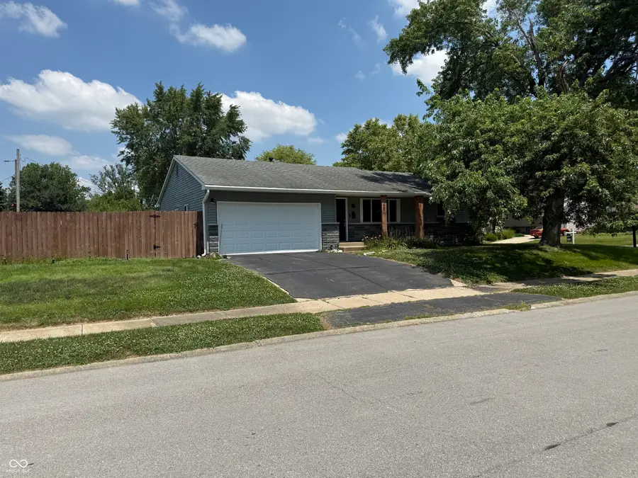 451 Hickory Lane, Plainfield, IN 46168 - #2