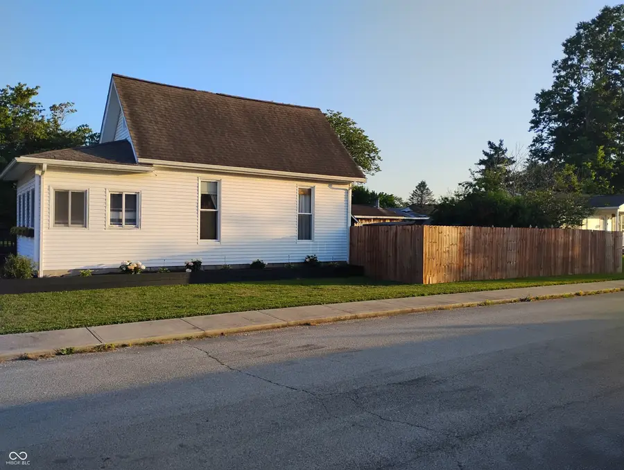 210 N Border Street, Paragon, IN 46166 - #2