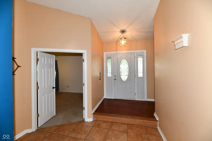 153 W Foxwood Drive, Brownsburg, IN 46112 - #3