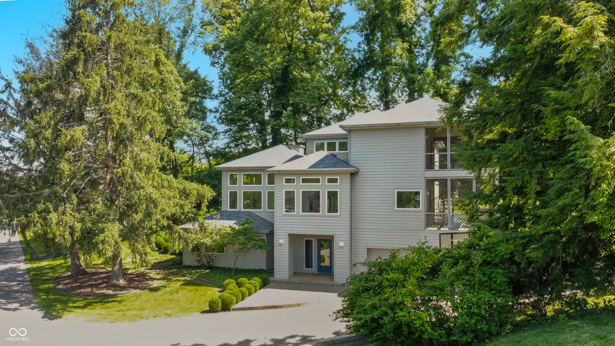 9622 W Shore Drive, Columbus, IN 47201 - #1