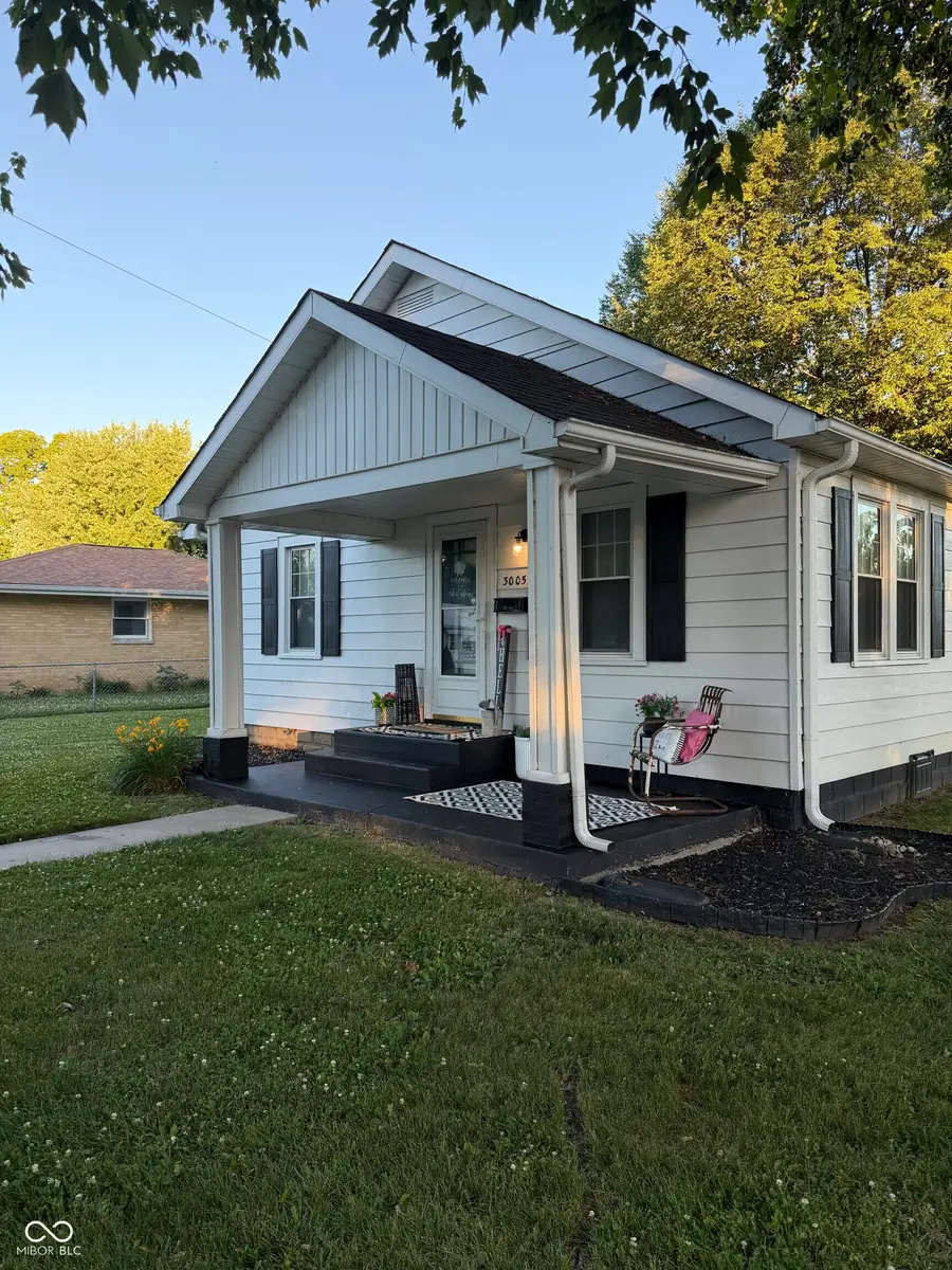 3005 Indiana Avenue, Columbus, IN 47201 - #2