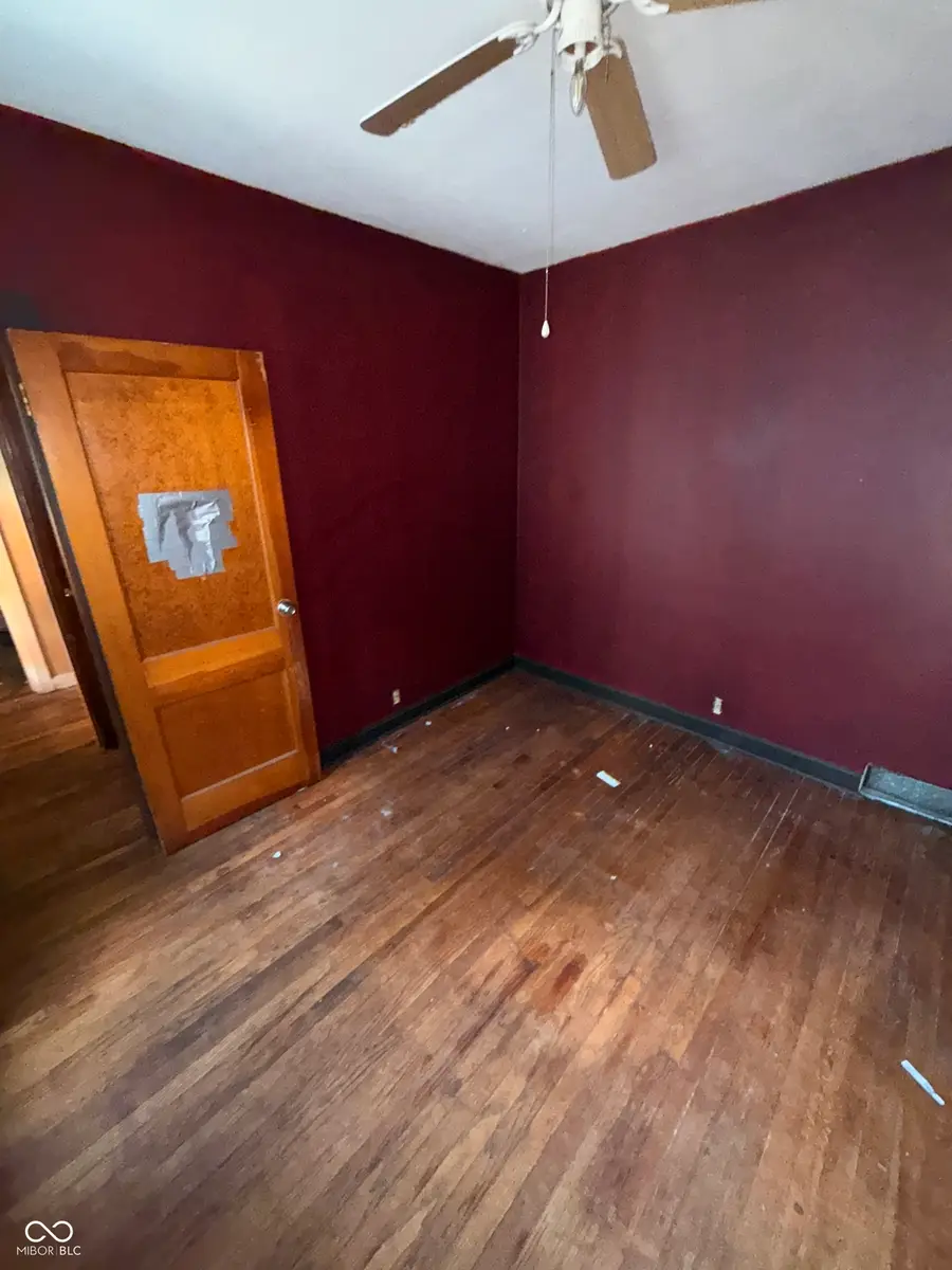 816 N 6th Street, Vincennes, IN 47591 - #2
