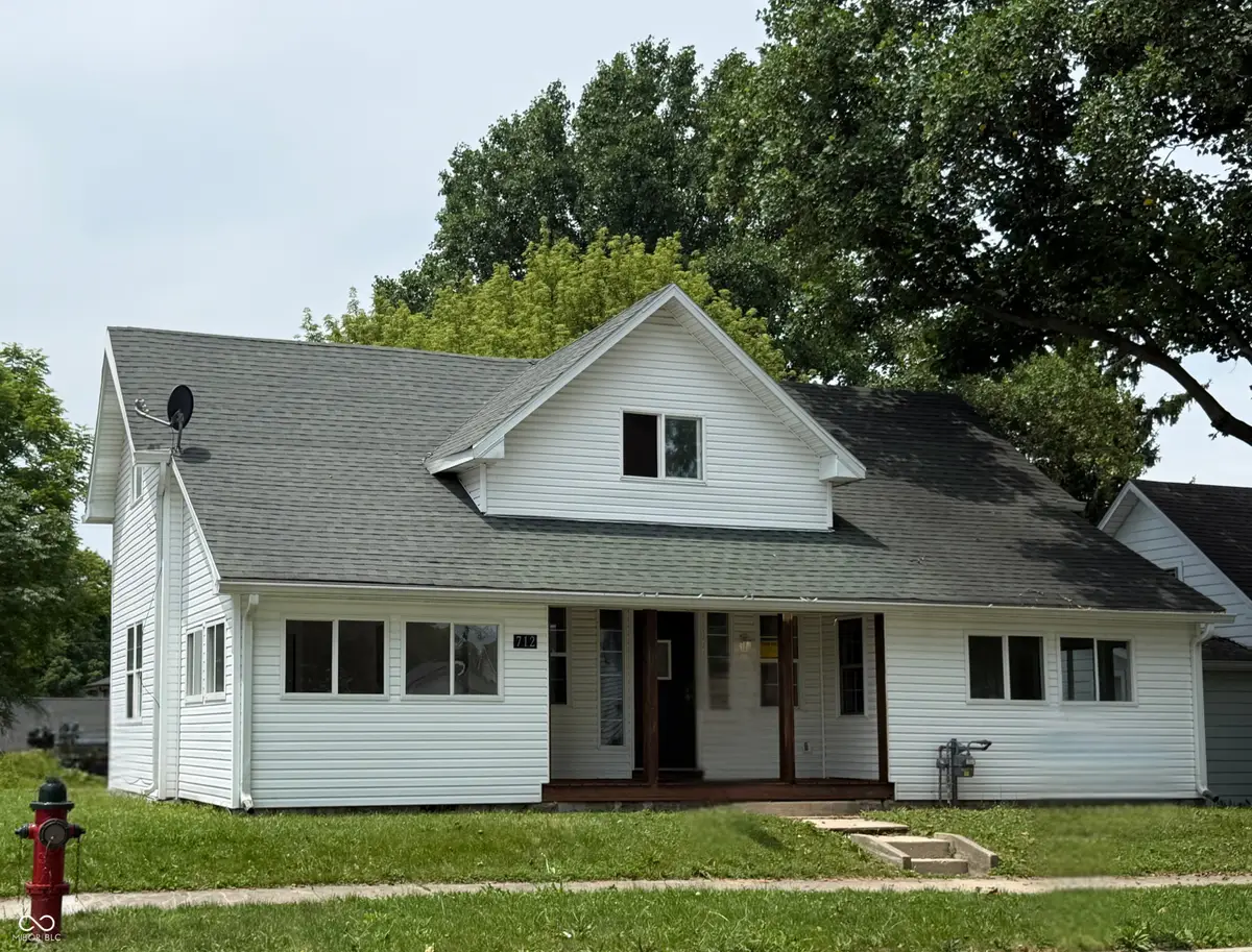 712 S Harrison Street, Alexandria, IN 46001 - #1