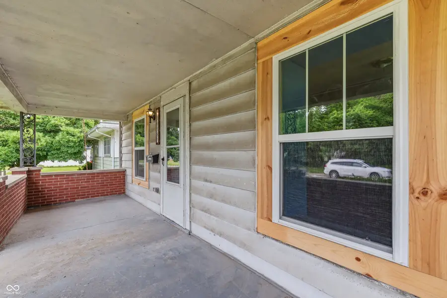 1058 S Sheffield Avenue, Indianapolis, IN 46221 - #3