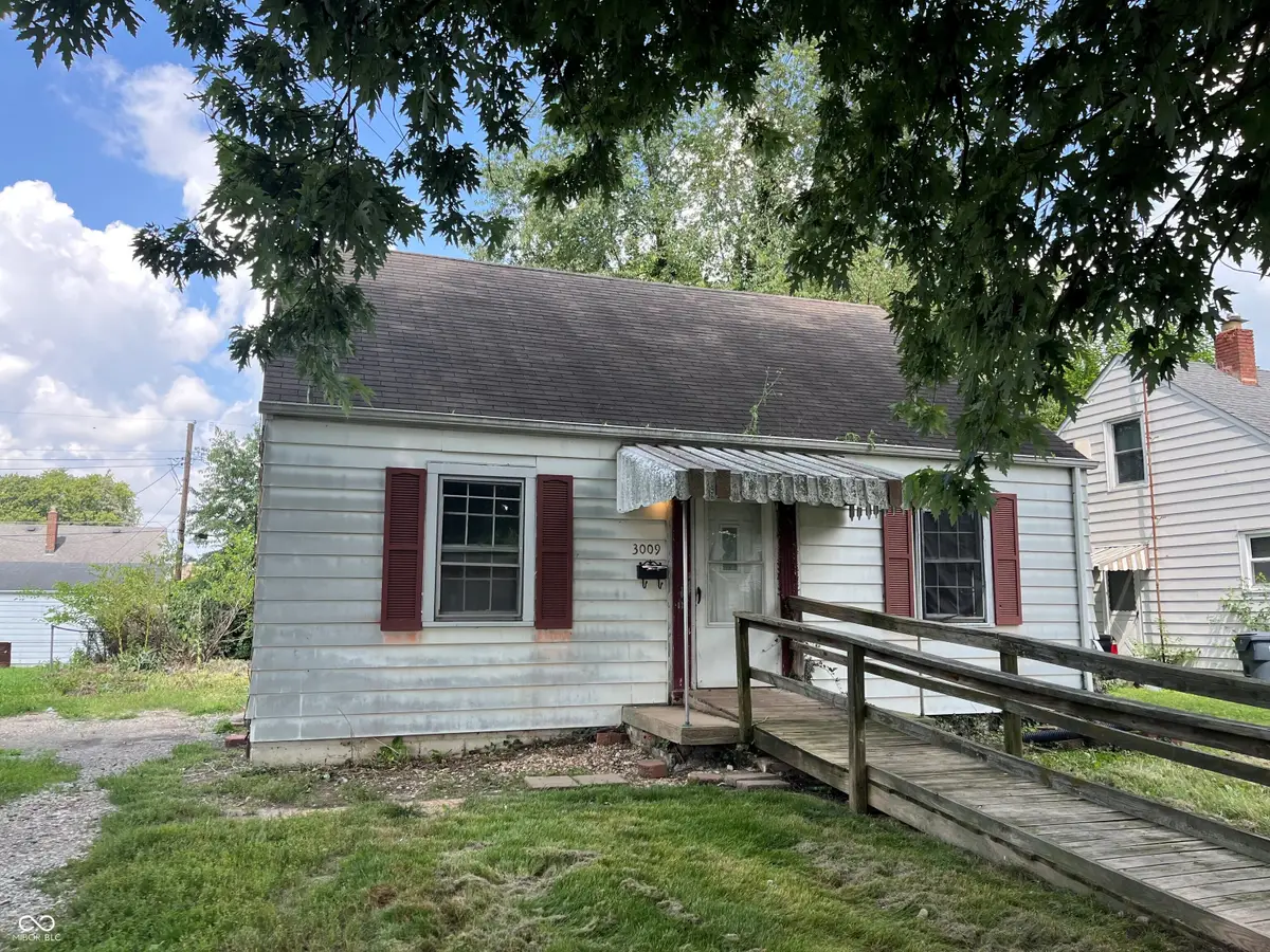 3009 Fairview Street, Anderson, IN 46016 - #1