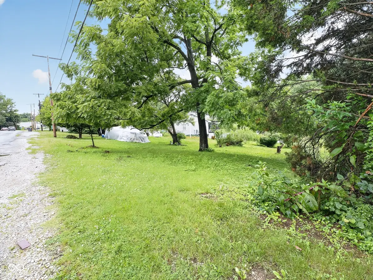 3300 Mount Vernon Avenue, Evansville, IN 47712 - #1