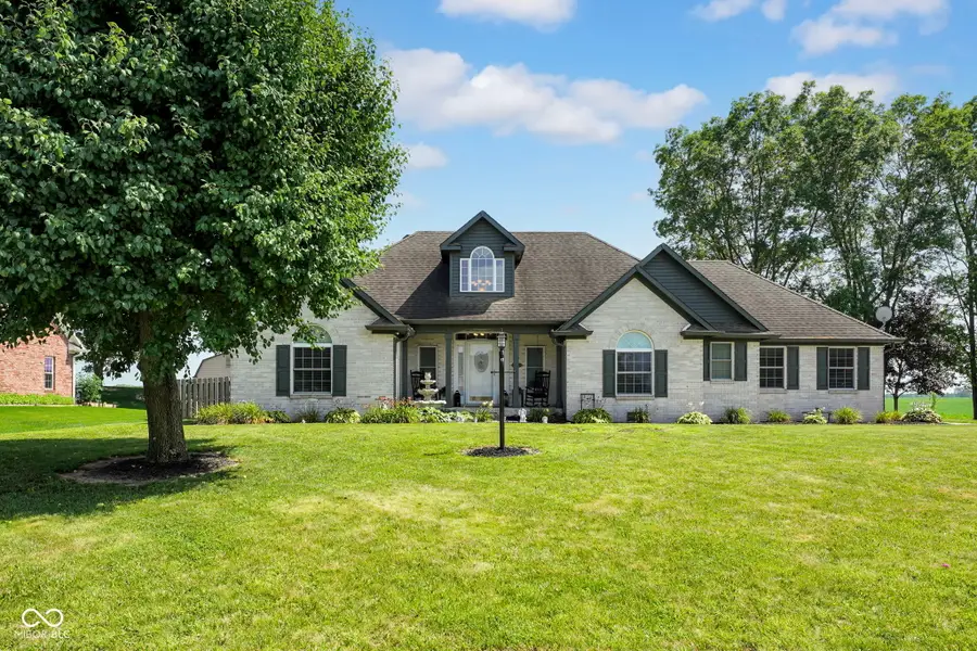 17 Erins Court, Whiteland, IN 46184 - #2