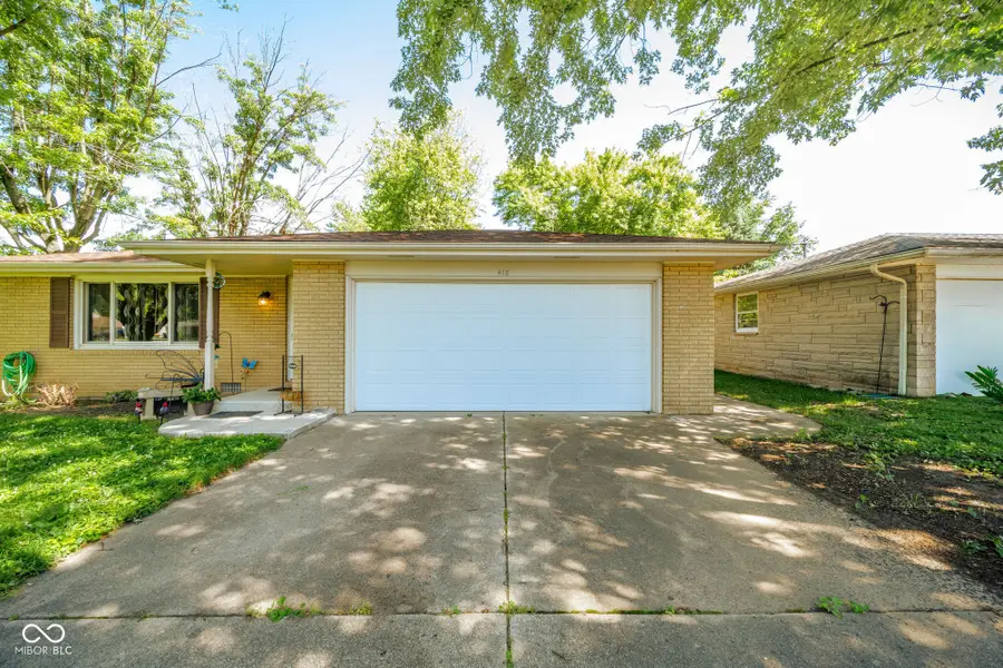 418 E 53rd Street, Anderson, IN 46013 - #2