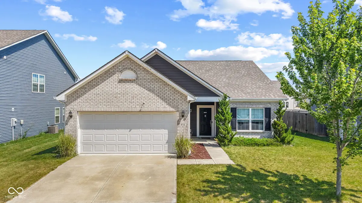 672 Albermarle Drive, Pittsboro, IN 46167 - #1