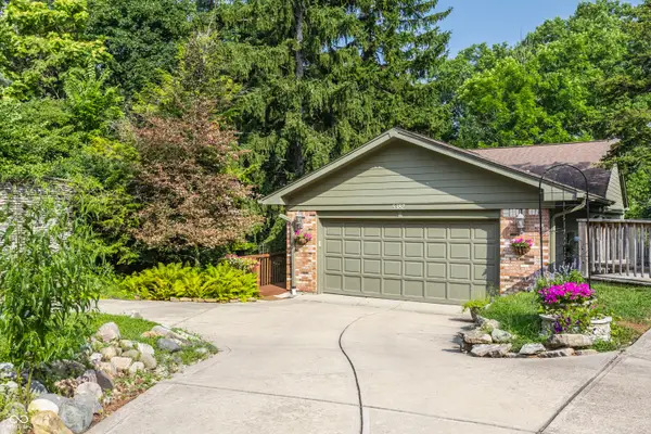 5382 Thicket Hill Lane, Indianapolis, IN 46226