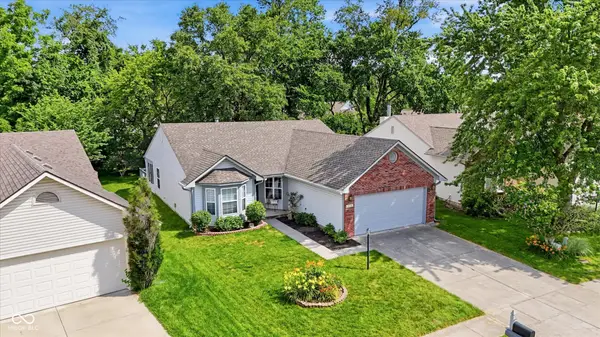 6128 White Birch Drive, Fishers, IN 46038