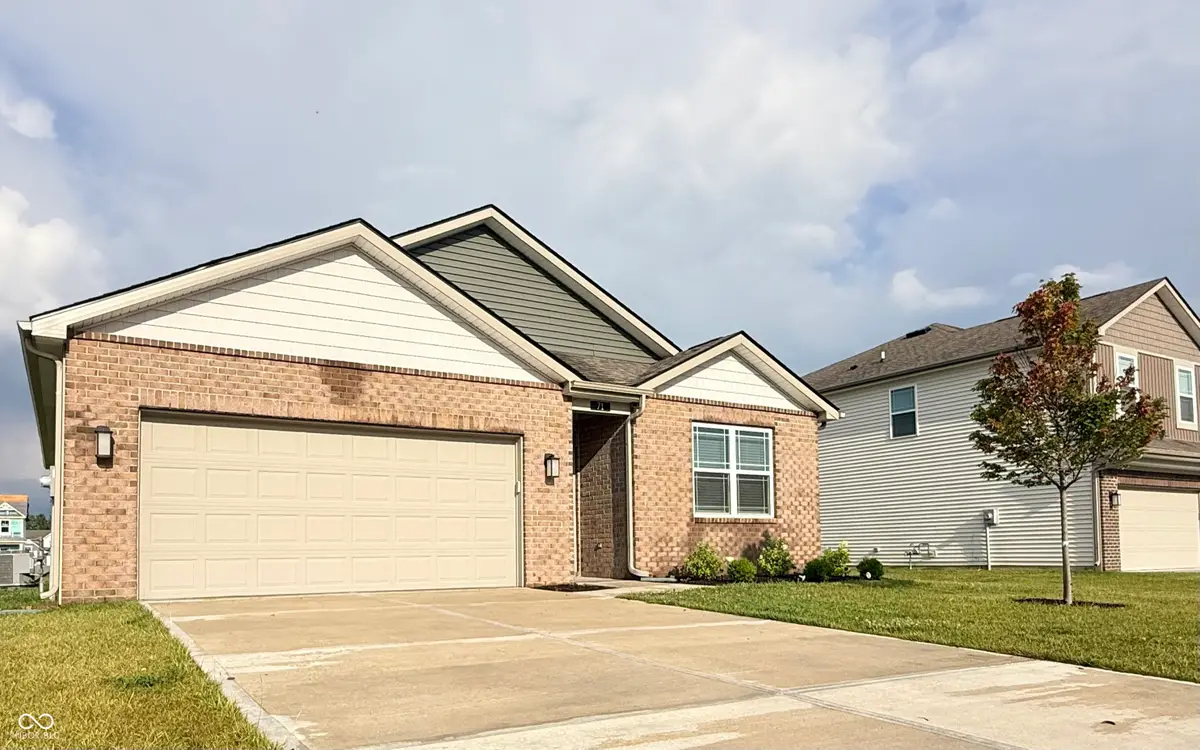 71 Varner Drive, Whiteland, IN 46184 - #1