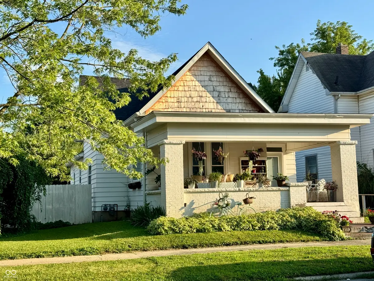 427 E Pearl Street, Lebanon, IN 46052 - #1