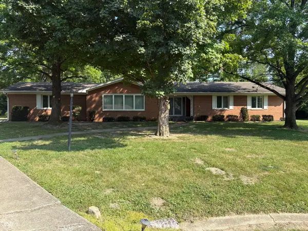 8836 Westminster Court, Indianapolis, IN 46256