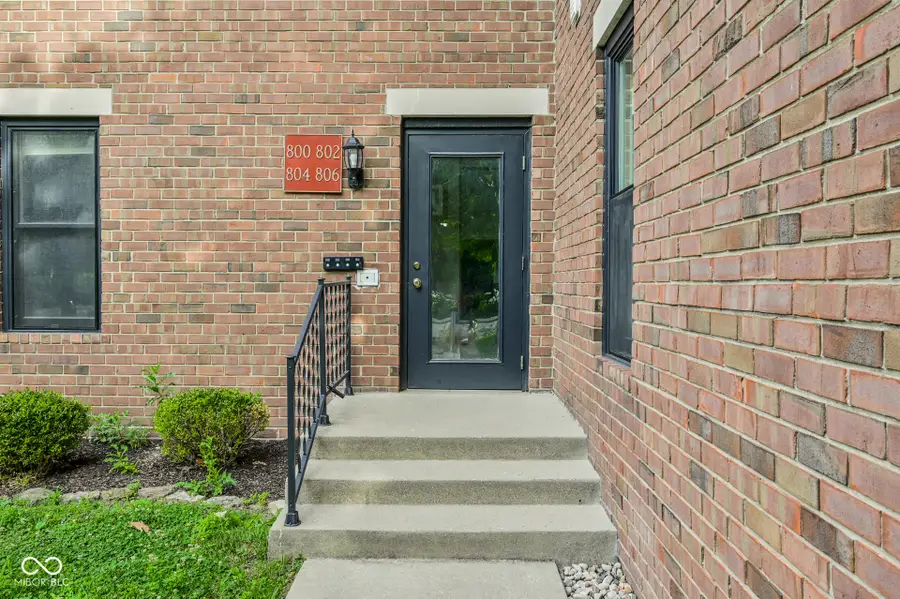 802 N Park Avenue, Indianapolis, IN 46202 - #2