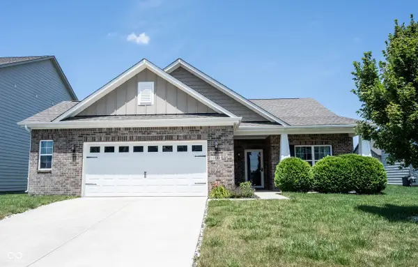 16592 Branham Drive, Fishers, IN 46040