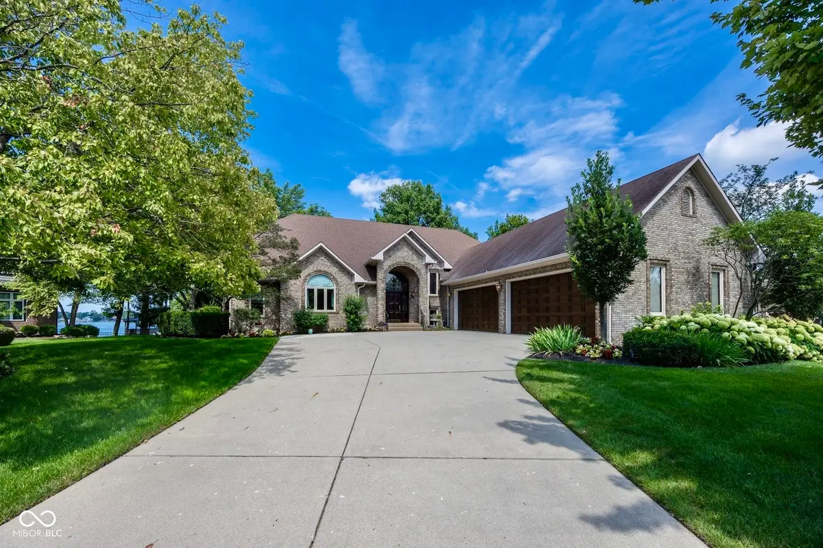 7270 Oak Cove Lane, Noblesville, IN 46062 - #1