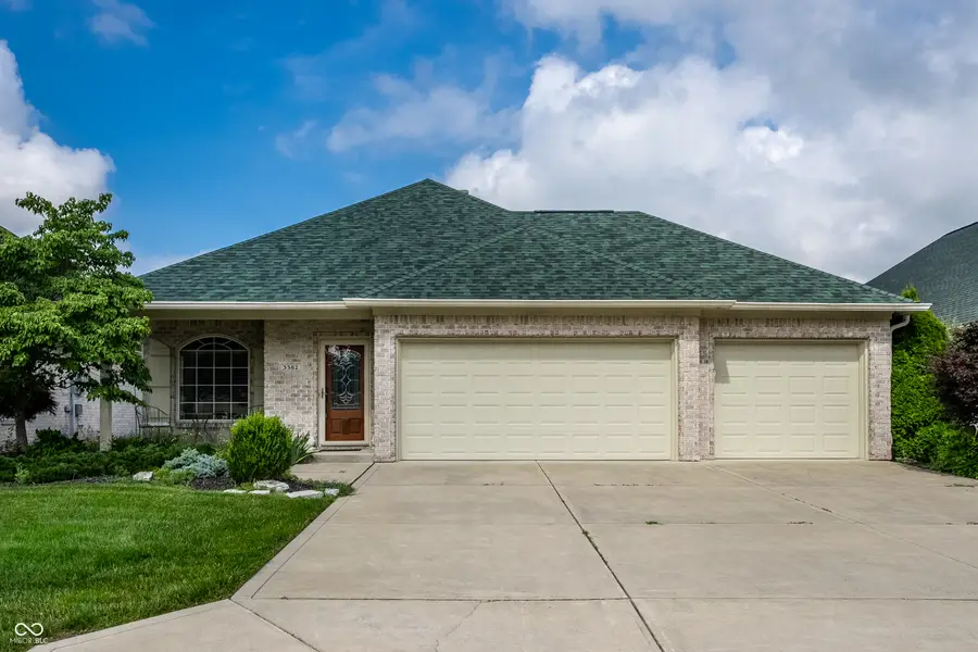 3382 Nottinghill Drive E, Plainfield, IN 46168 - #2
