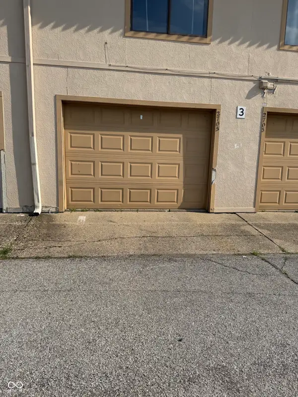 2705 Del Prado Drive, Indianapolis, IN 46227