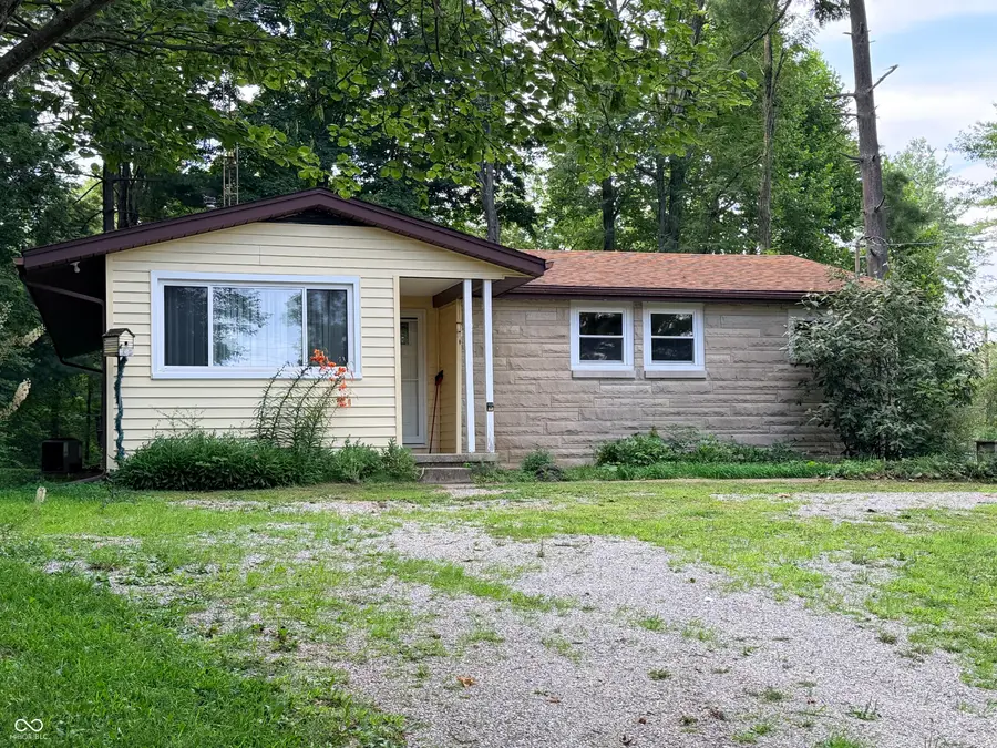 8950 W Georgetown, Columbus, IN 47201 - #2