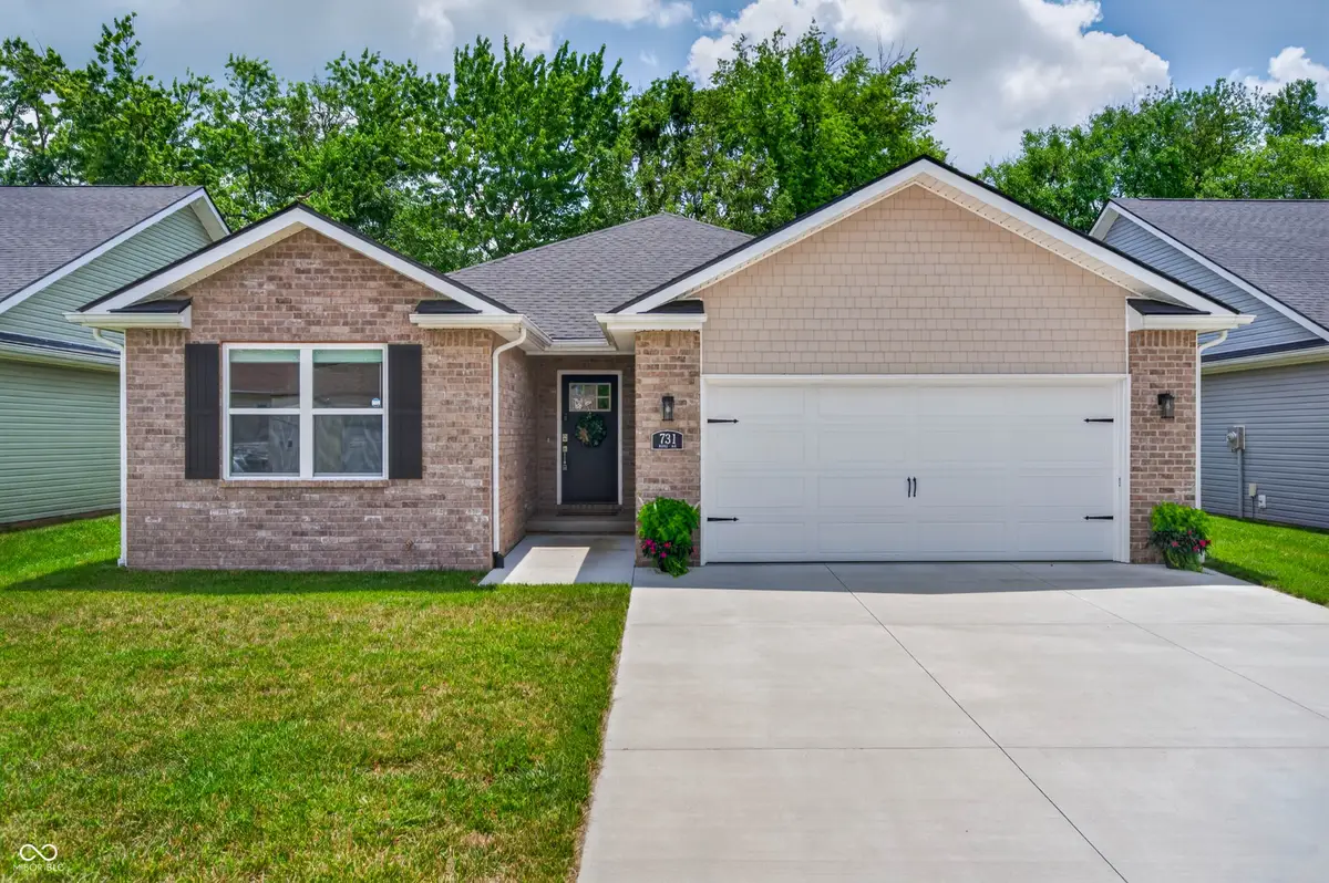 731 Maple Avenue, Seymour, IN 47274 - #1