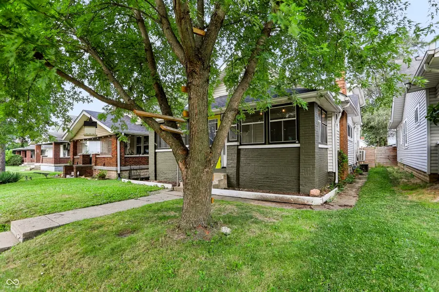 806 N Bosart Avenue, Indianapolis, IN 46201 - #3