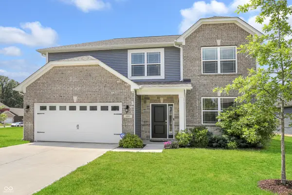 6643 Birmingham Avenue, McCordsville, IN 46055
