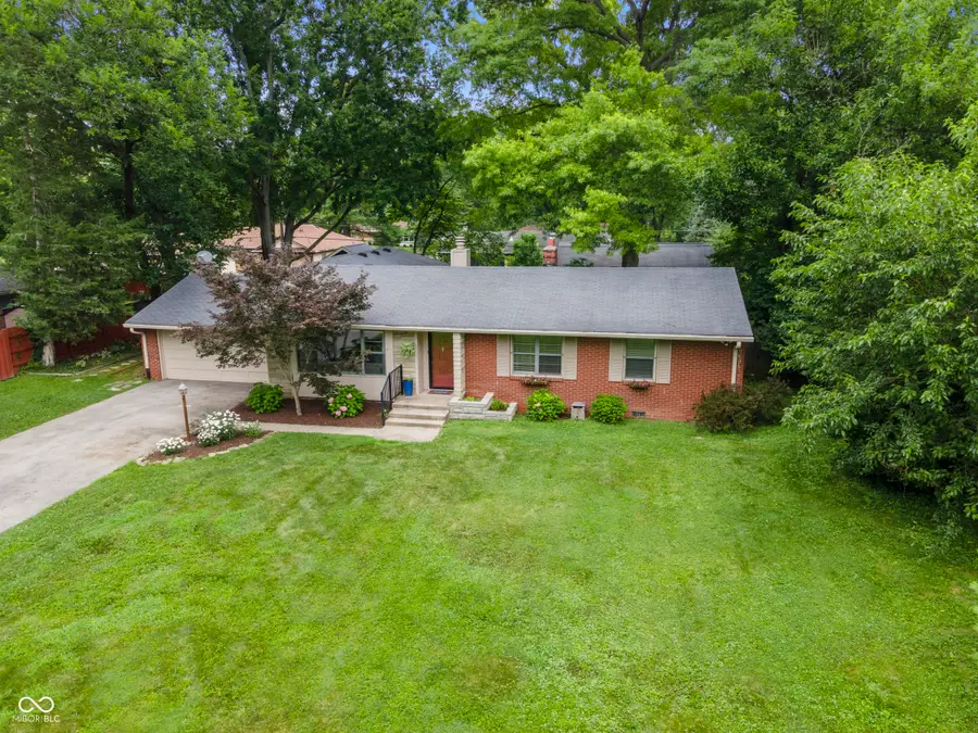 10237 Park Avenue N, Carmel, IN 46280 - #2