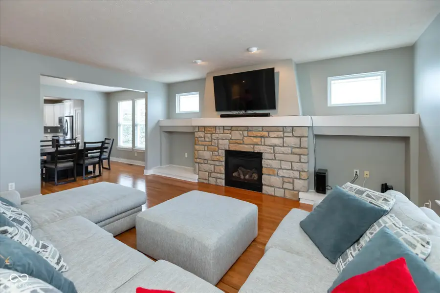 7149 Wilshire Way, Avon, IN 46123 - #3