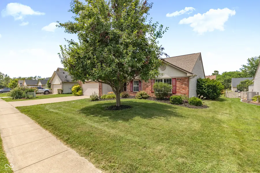 321 Brooks Bend, Brownsburg, IN 46112 - #3