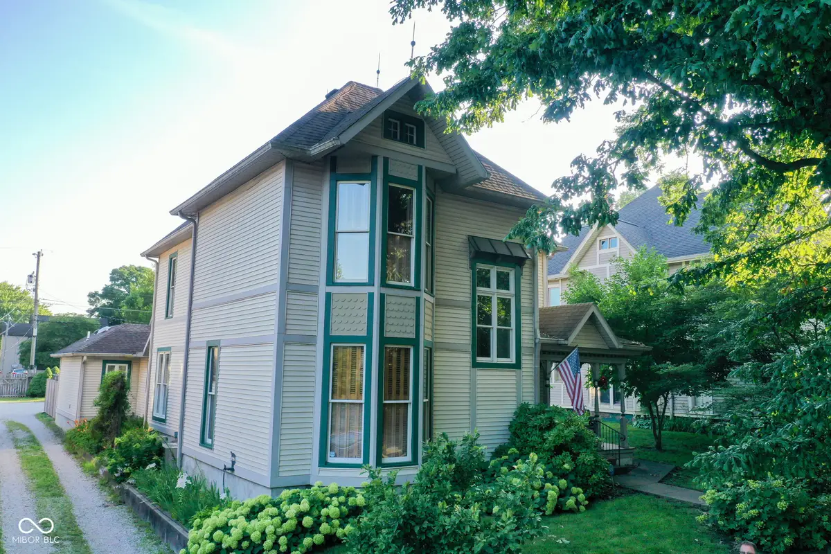 412 W Main Street, Crawfordsville, IN 47933 - #1