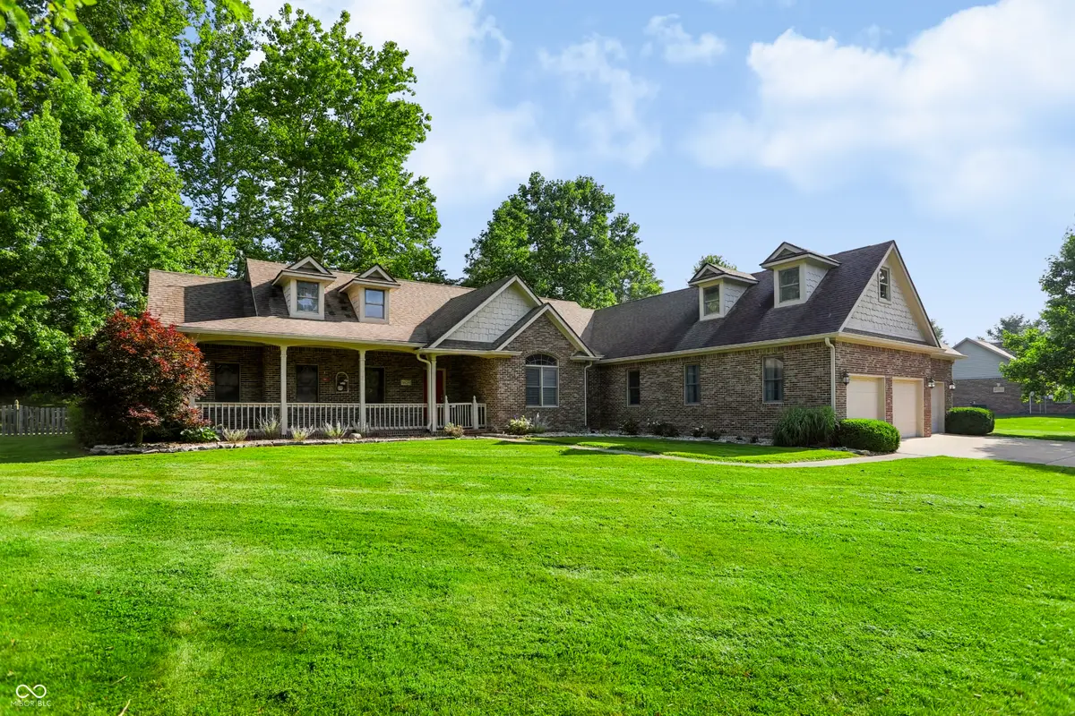 6620 E Rolling Valley Court, Mooresville, IN 46158 - #1