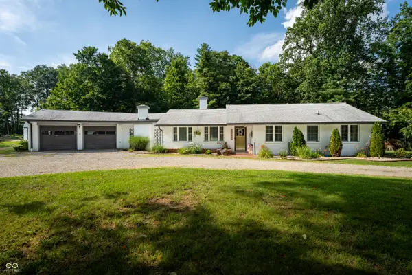 11312 E County Road 200 Road N, Hope, IN 47246