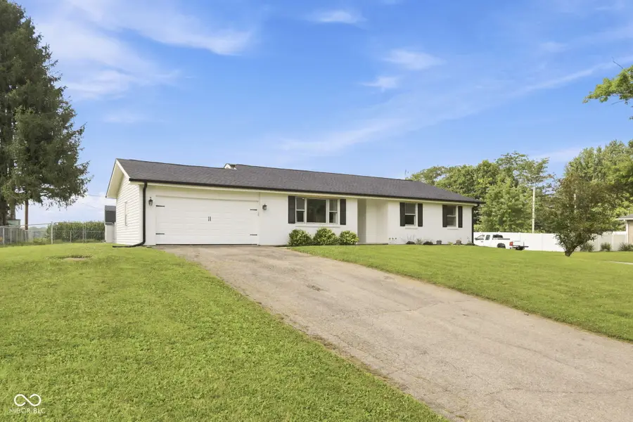 4671 W Randy Road, Edinburgh, IN 46124 - #3
