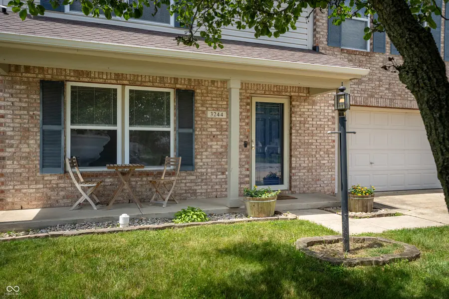 3244 Rolling Hill Drive, Columbus, IN 47201 - #3