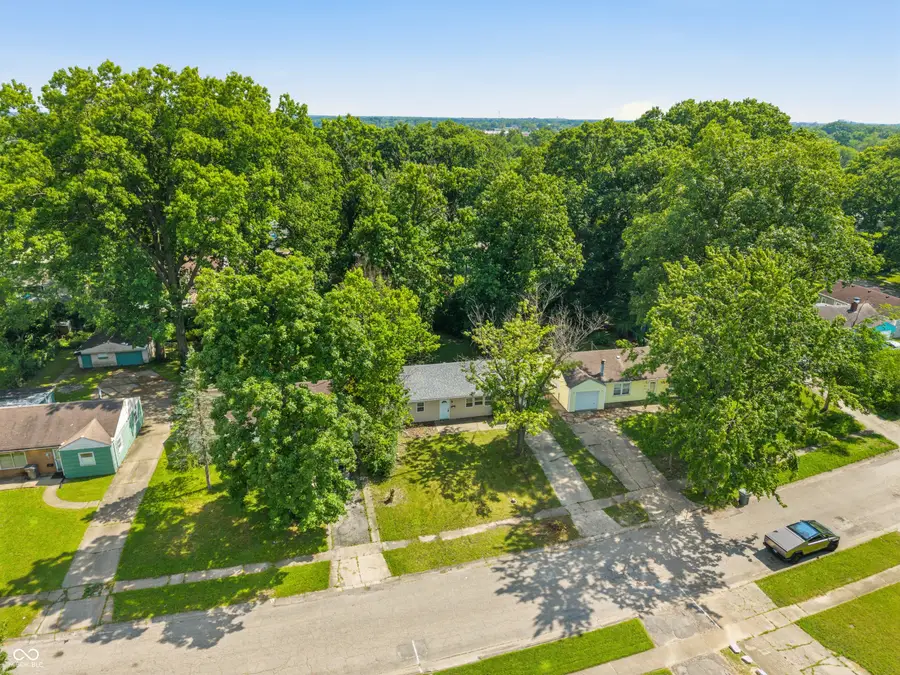 6225 Raleigh Drive, Indianapolis, IN 46219 - #2
